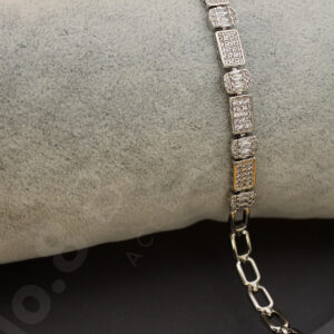 Xuping 14K Beyaz Altın Rengi Dikdörtgen Pave Taşlı Modern Bağlantı Bileklik (17+2 cm Ek Parçalı) - Görsel 1