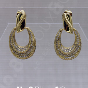 Xuping 14K Altın Rengi Kaplama Hilal Form Oval Taşlı Zarif Işıltılı Modern Küpe - Görsel 2