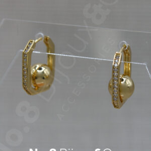 Xuping 14K Altın Rengi Geometrik Küre Detaylı Taşlı Modern Halkalı Kadın Küpe - Görsel 4