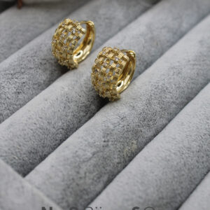 Xuping 14K Altın Rengi Örgü Formlu Mini Taşlı Geniş Halka Küpe - Görsel 2