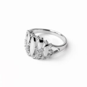 Xuping Parlak Zirkon Taşlı Taç Model Şık Gümüş Renk Yüzük - Görsel 1